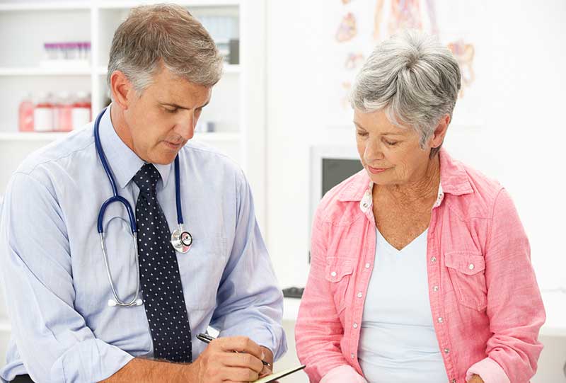 Doctor-with-Patient-Long-Term-Care